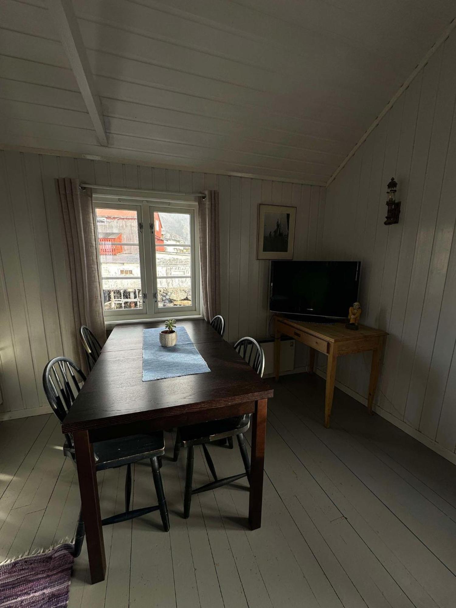 Fiskekrogen Rorbuer Henningsvær Exterior foto